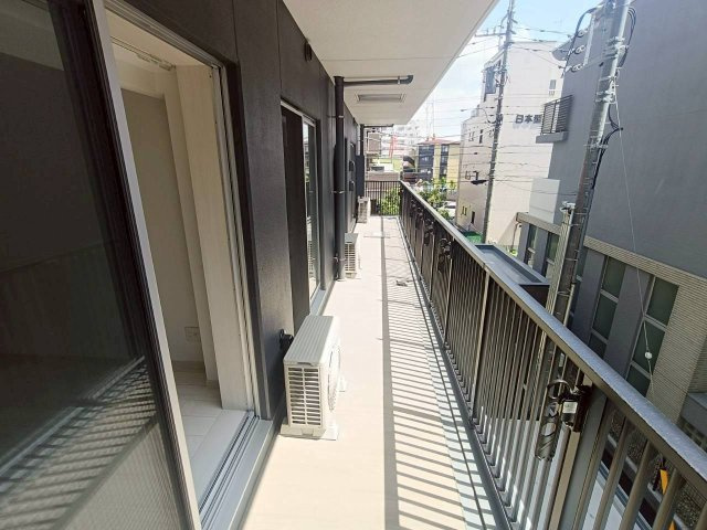 カスタリア西船橋Ⅱのバルコニー