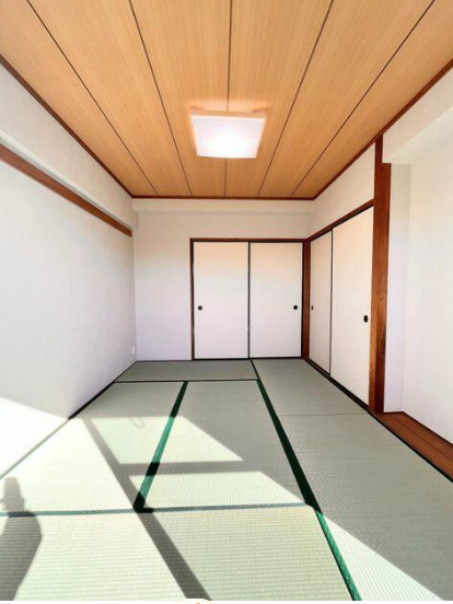 アーバンシティ中石田　沼津市大岡の和室
