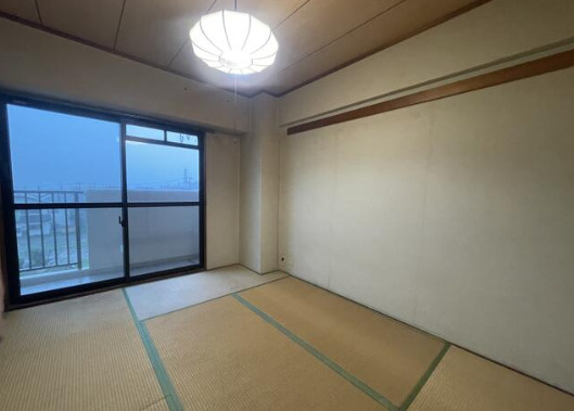 アーバンシティ中石田　沼津市大岡の和室