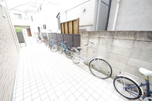 シャイニーソフト高円寺のその他共用部分