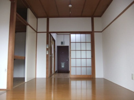 使い勝手のいい洋室です