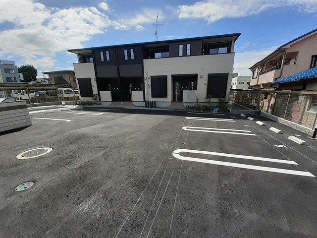 バーミィの駐車場