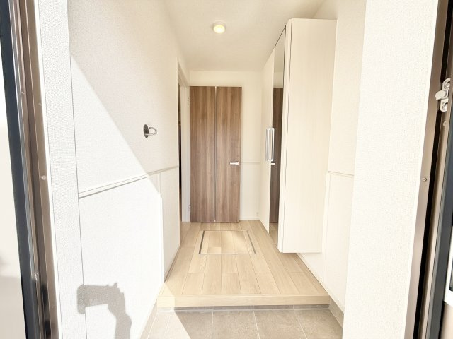 サンレジデンスⅡの玄関|※同タイプ参考写真