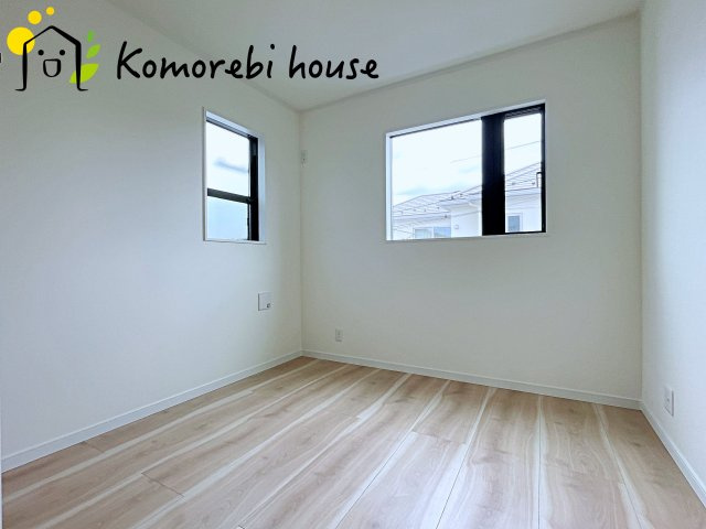 大宮南中野　新築一戸建て　Aの洋室|ゆったりした洋室です