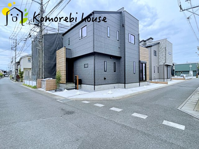 大宮南中野　新築一戸建て　Aの前面道路含む現地写真|前面道路含む現地写真です