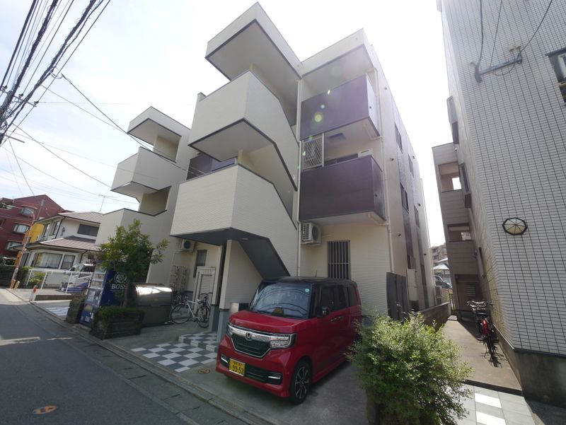 リテラ香椎Ⅳのエントランス