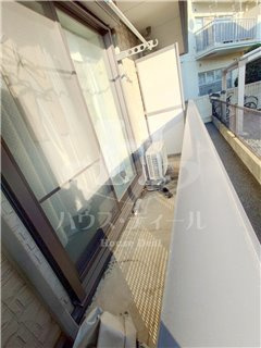 【バルコニー】 | セゾン・サンティール | 開放的で明るい空間を演出してくれるバルコニーです