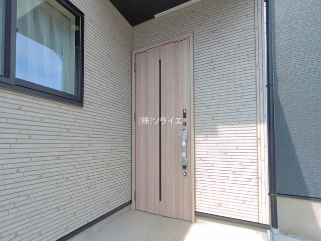 川越市南大塚2丁目全2棟　新築戸建の玄関