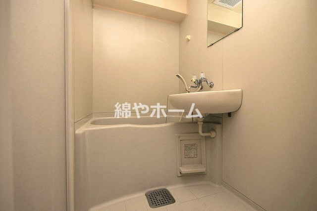 プレサンス難波WESTの浴室|ゆったり過ごせるお風呂です