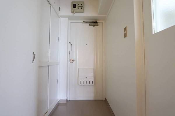 ビレッジハウス大町2号棟の玄関|ビレッジハウスの同一物件・同一タイプの間取りの写真です