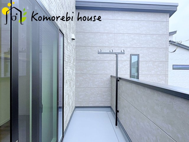 大宮南中野　新築一戸建て　Bのバルコニー|バルコニーがあります