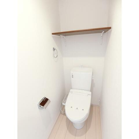 鎌倉市由比ガ浜１丁目のアパートのトイレ