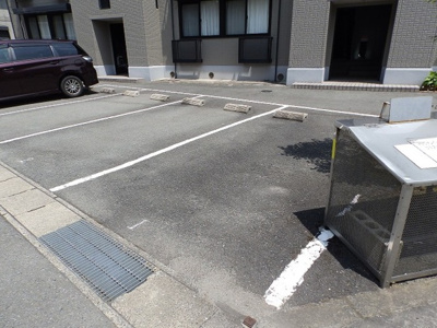 【駐車場】 | トリヴァンベール今井町