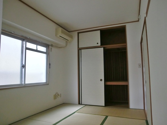 フォークス小岩の寝室|綺麗な和室です。