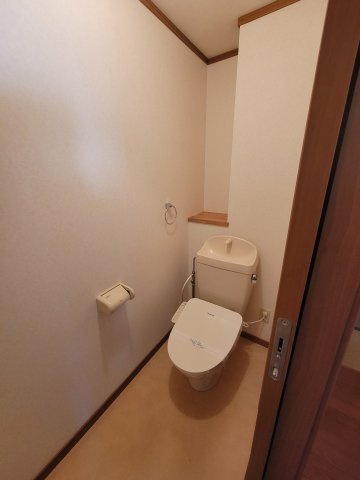 ローヌ B棟のトイレ
