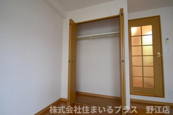 都マンション赤川の収納