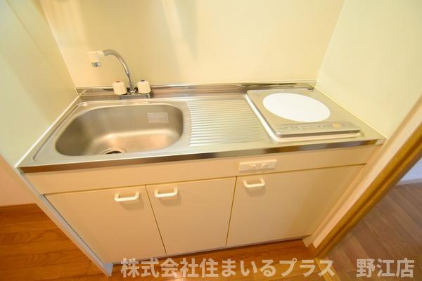 都マンション赤川のキッチン