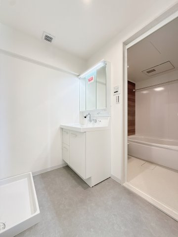 ナビハイツ名西の独立洗面台|新品の洗面台に交換済み♪