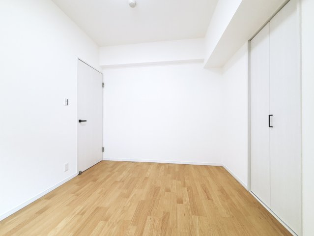 スペリア名南コンフォートの洋室|北西側5.6帖洋室別角度