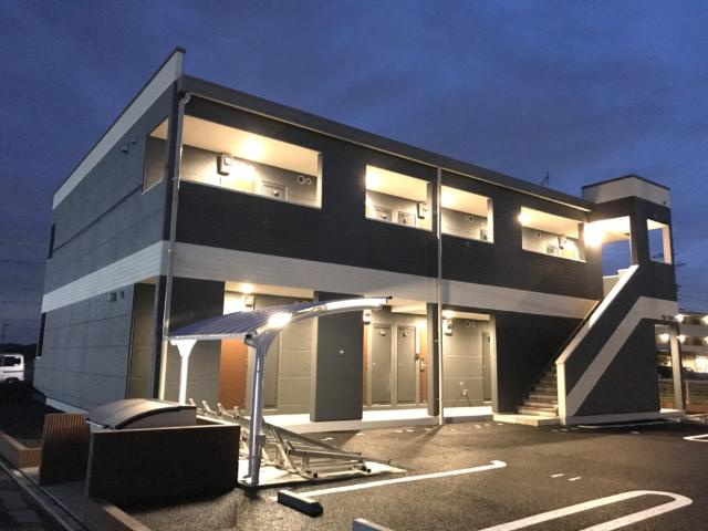 ブリッサ陣場の外観|外観写真（夜）