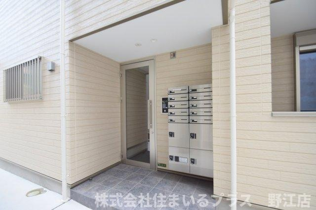 シエークル鴫野のエントランス