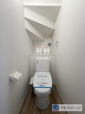 新築/新座市野火止3丁目のトイレ|落ち着いたトイレです