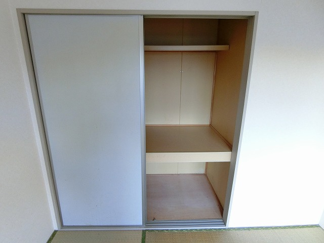 エスペランサの収納|写真は同建物の別部屋を参考に掲載しております。