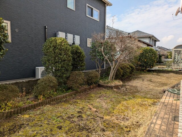 生目台東5丁目の庭