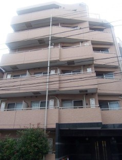【外観】 | セントエルモ阿佐ヶ谷北 | 鉄筋コンクリート造のがっちりとした建物。