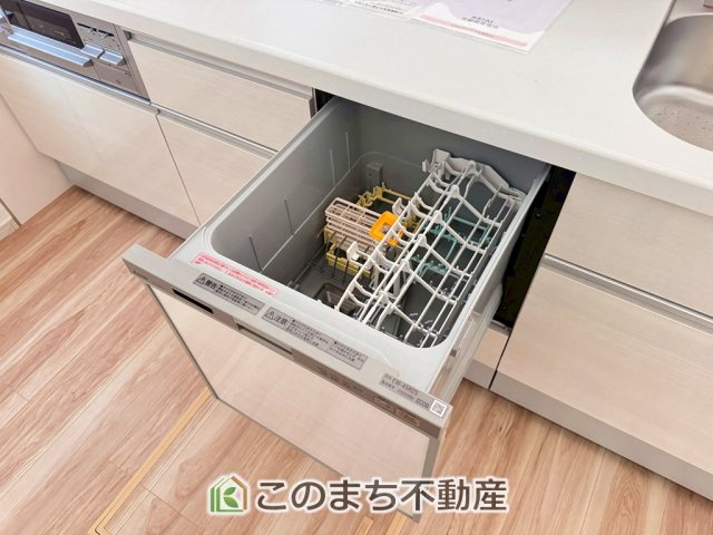 リガーレ宇都宮市宝木本町16期のキッチン|同社施工物件の写真です。※建具やフローリング、その他仕様が違う場合がございます。