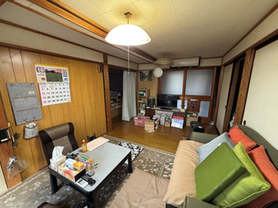【居間・リビング】 | 真壁住宅