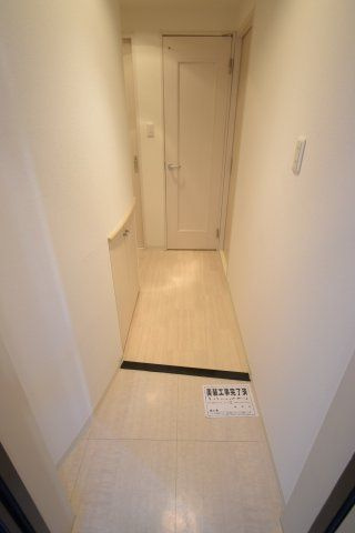 サムティ難波グレイスの玄関
