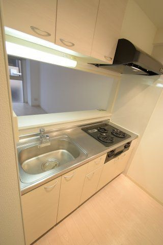 サムティ難波グレイスのキッチン