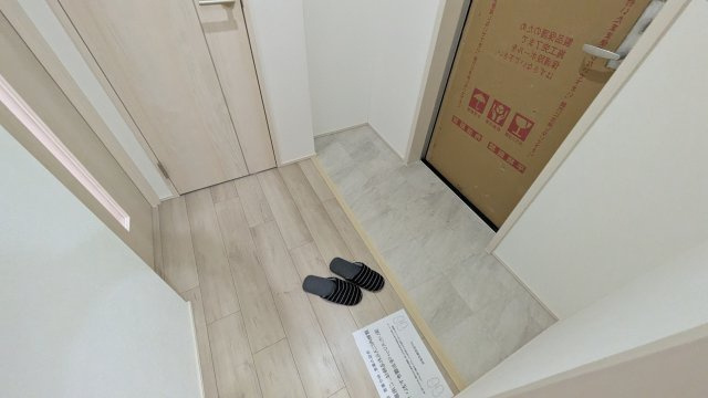 【玄関】