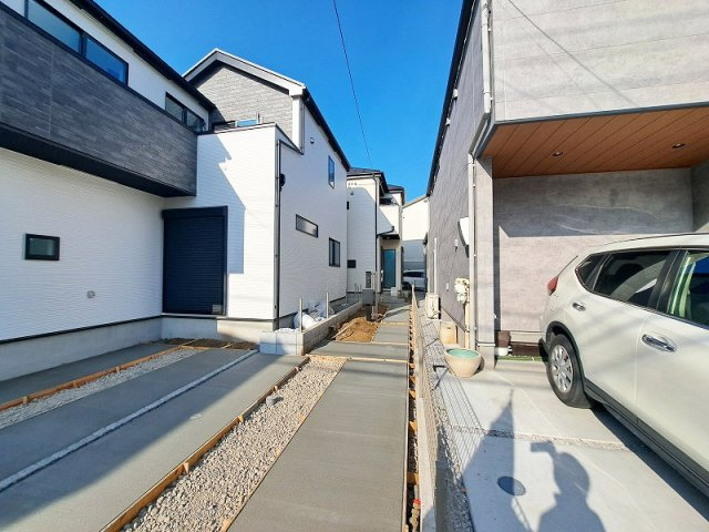 【外観】 | 練馬区石神井台3丁目　新築一戸建住宅　全2棟　(保谷店) | 小・中学校が徒歩15分以内に揃いお子様がいるご家庭も安心。