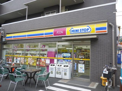 【周辺】 | グランシャレー梅島Ⅲ | ミニストップ　足立梅…まで417m 