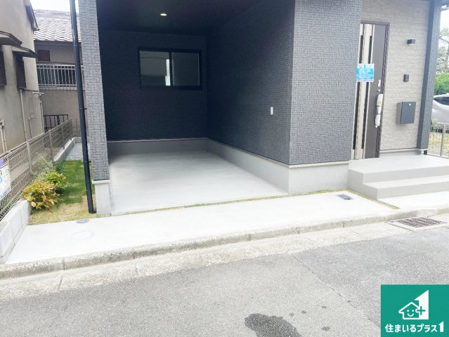 1(土)2(日)現地説明会！◆八尾市太田　限定1邸の駐車場|駐車スペース！散水栓があるので、こまめに愛車を洗えます！