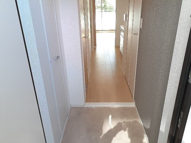 グレースヒルズ金山の玄関