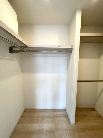 練馬区谷原5丁目　築浅×美築　南西角地の邸の収納
