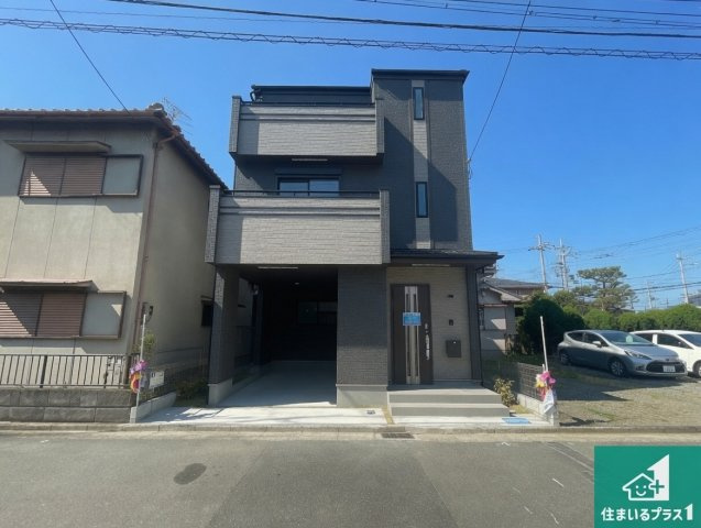 八尾市太田　新築一戸建ての外観|安心の10年保証！外観を美しく保ち、雨水で汚れを落とします！気になることがありましたら、お気軽にお問い合わせください！
