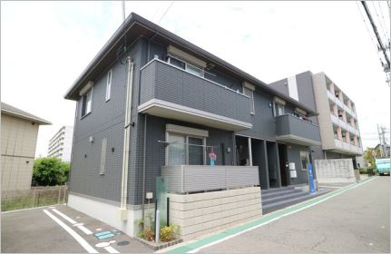 スーリール住吉の外観
