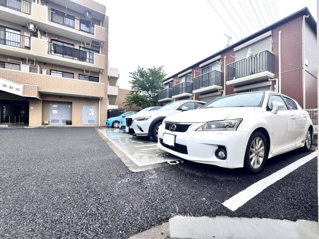 グローリア初穂綾瀬のその他