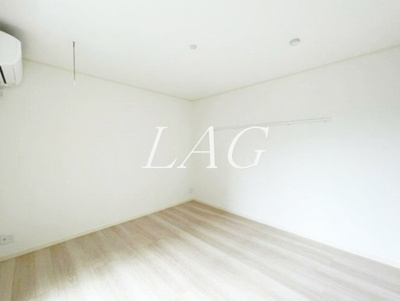 【居間・リビング】 | クロスガーデン町田 | 洋室のお部屋です。