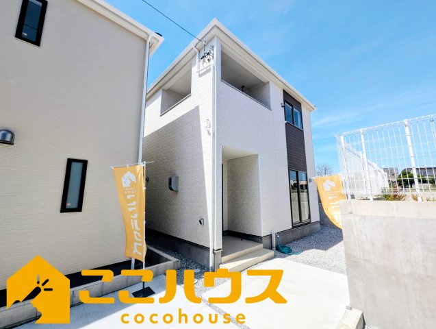 宜野湾市上原第1　新築戸建て　全4棟　6号棟の外観|防犯カメラが付いたセキュリティの高いお家です！