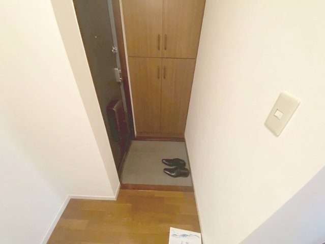 紅葉ヶ丘フォーテックⅡの玄関