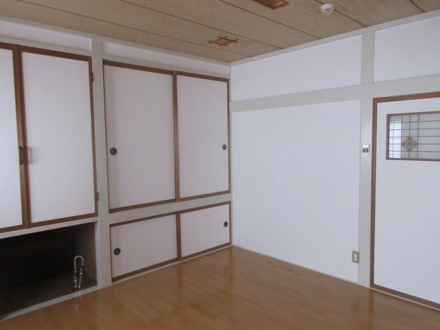 大和コーポの洋室