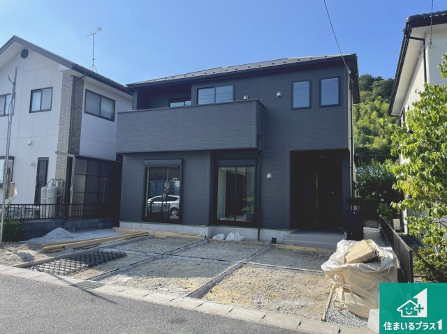 ★近江八幡市船木町　第1期　新築一戸建ての外観|お客様に長く安心して住んでいだだける事にこだわった家づくり！住んでからのアフターサービスにもしっかりと取り組んでいます！