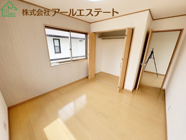 加古川市東神吉町西井ノ口　　JR「宝殿駅」徒歩14分の子供部屋