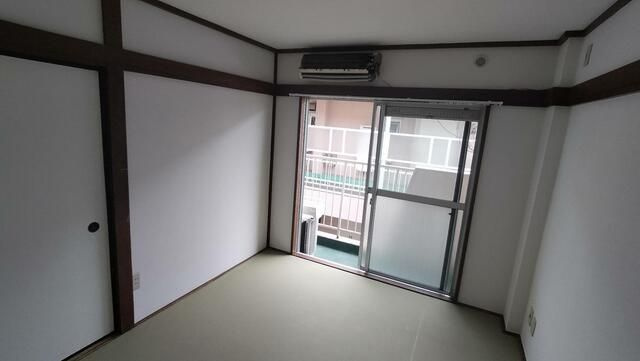 第二つくしマンションＢ棟の寝室