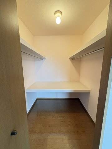 クレールAの収納|※別部屋のイメージ写真です。